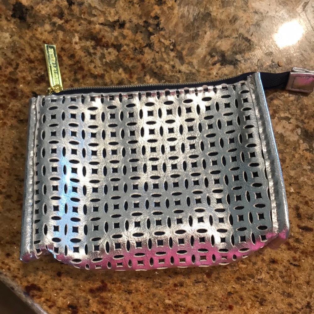 Brand New Estèe Lauder Makeup Cosmetic Bag